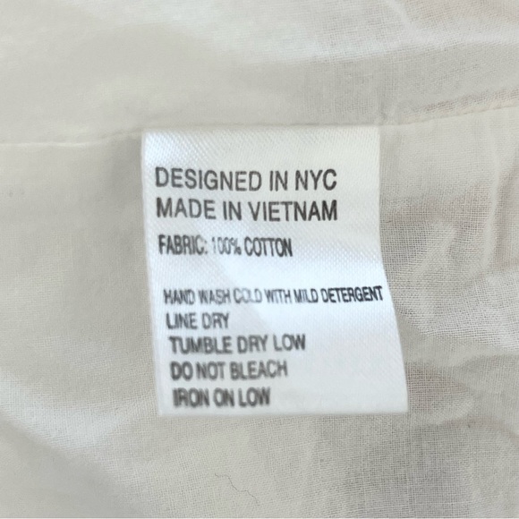 YUMI KIM ~ “Be The One” Eyelet Floral Print Dress ~ Faux Wrap Skirt ~ Size 6 - Picture 16 of 16